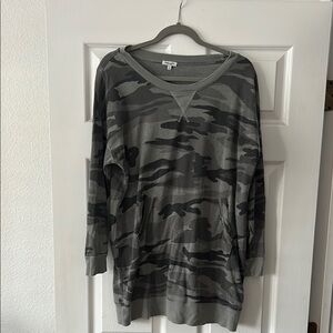Camo Print Sweatshirt and shorts in great condition by Splendid.
